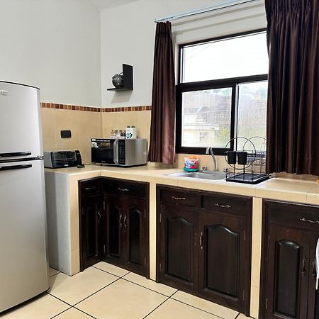 Amplio Apartamento, En Colonia Cerezos, Tercer Nivel Apartment Quetzaltenango Luaran gambar