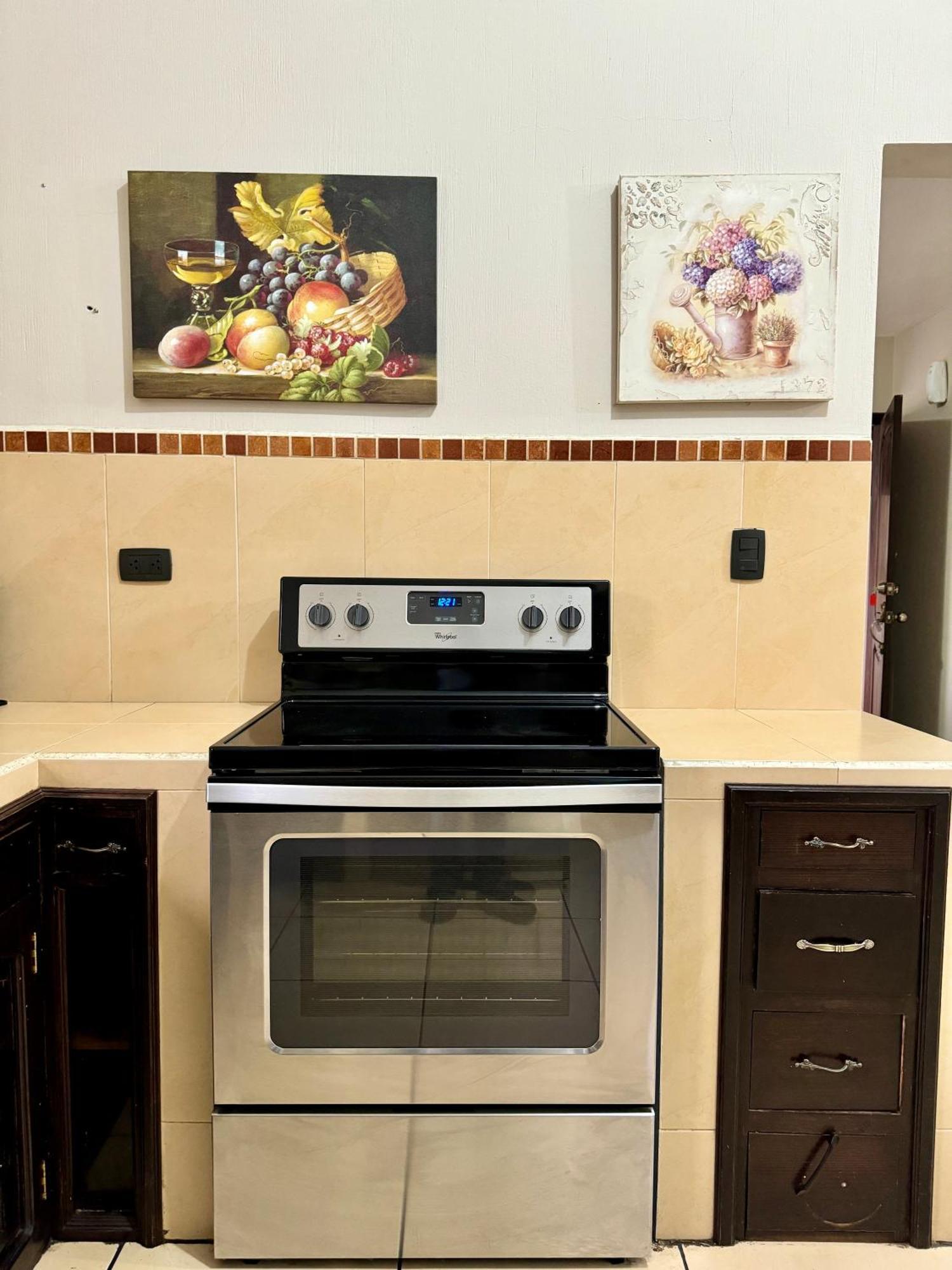 Amplio Apartamento, En Colonia Cerezos, Tercer Nivel Apartment Quetzaltenango Luaran gambar